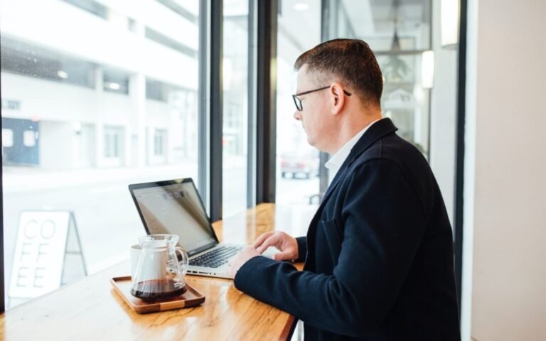 Real Estate Back Office Software To Automate Office Management Process